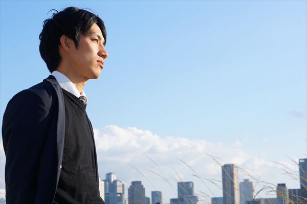 少人数制でしっかりサポート – 結婚を目指す30代男性のための婚活プラン